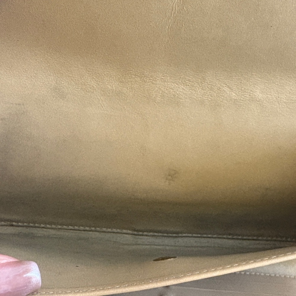 Louis Vuitton Shiny Orange Monogram Wallet - Picture 13 of 16